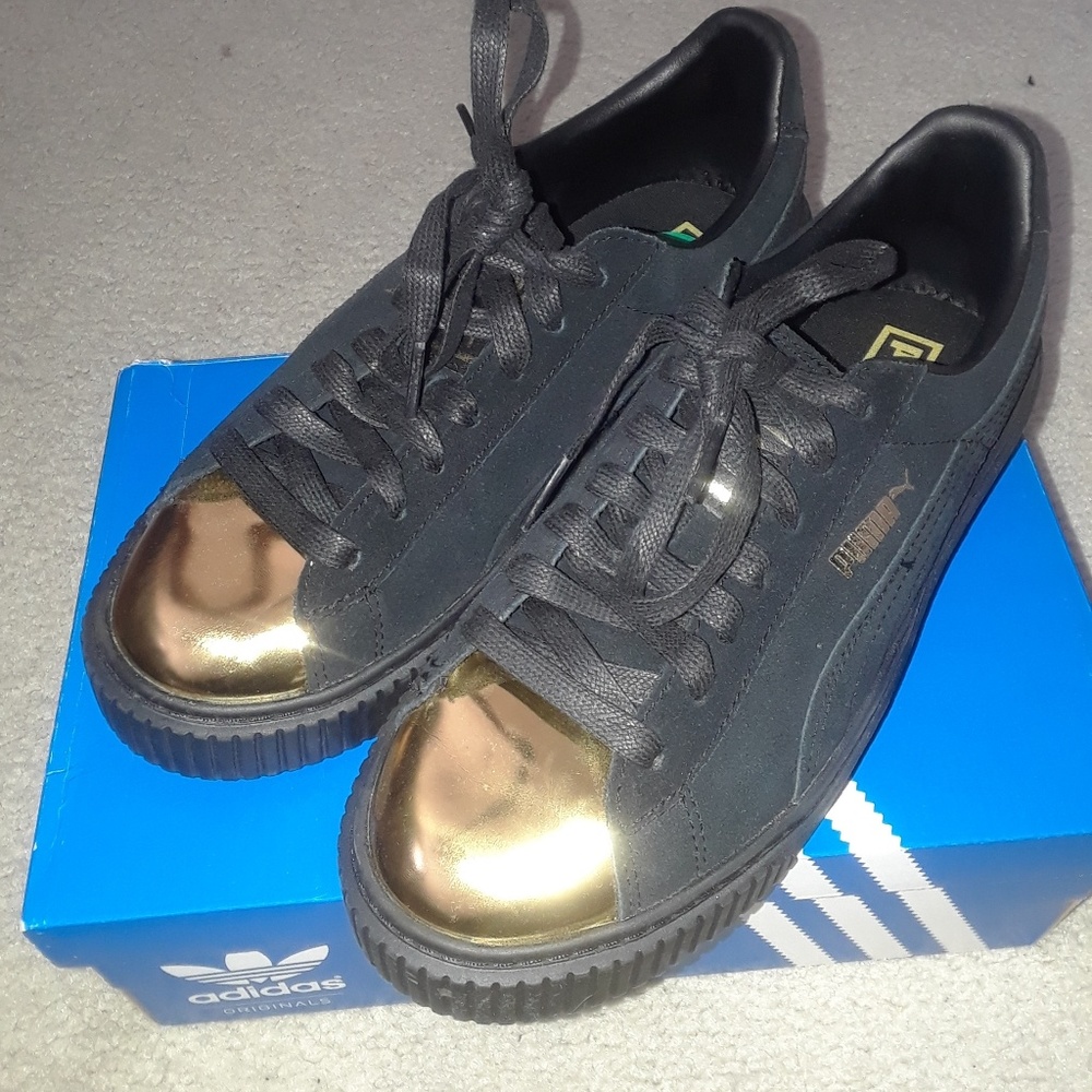 Puma sneakers